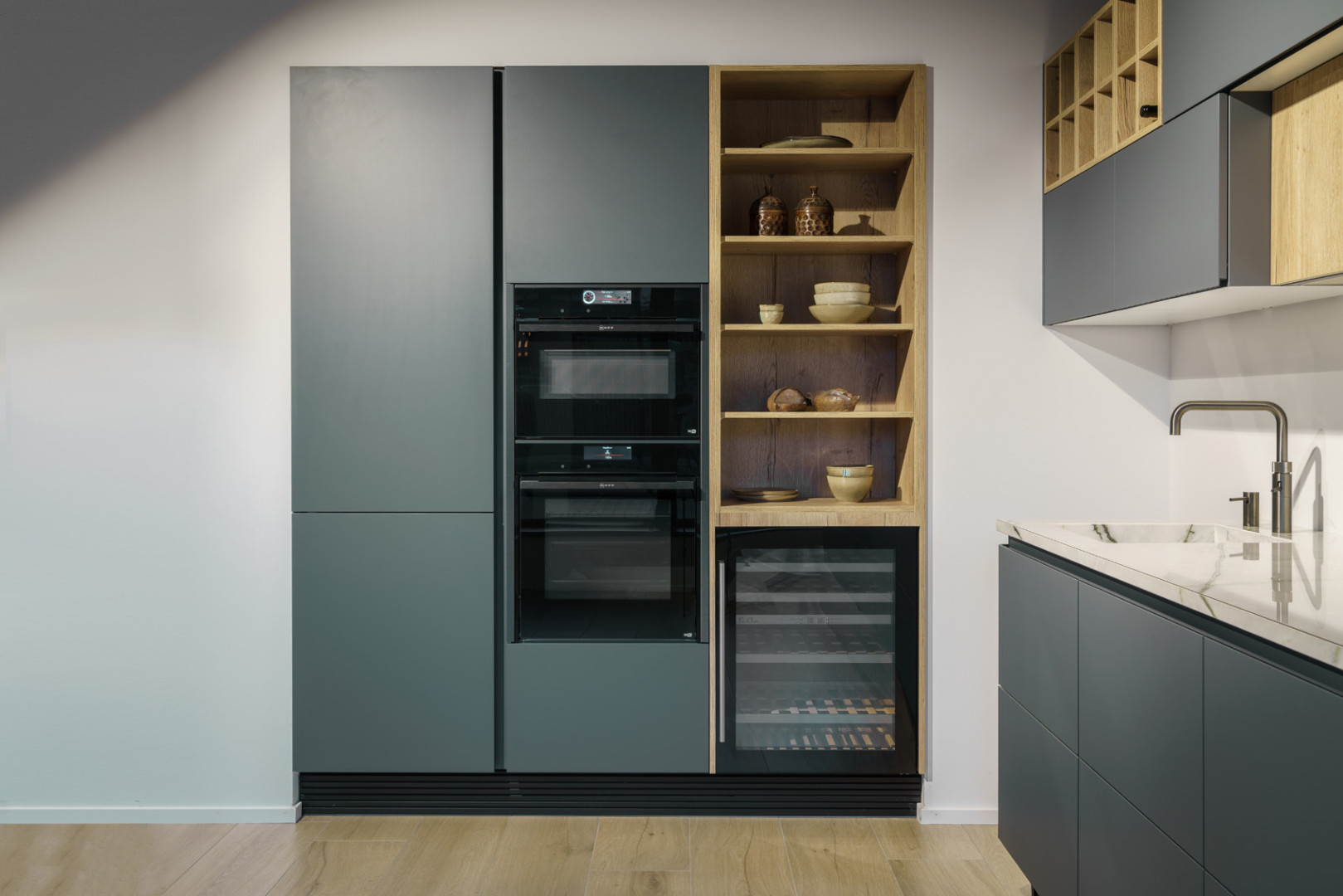 NEFF combi oven en pyrolyse oven