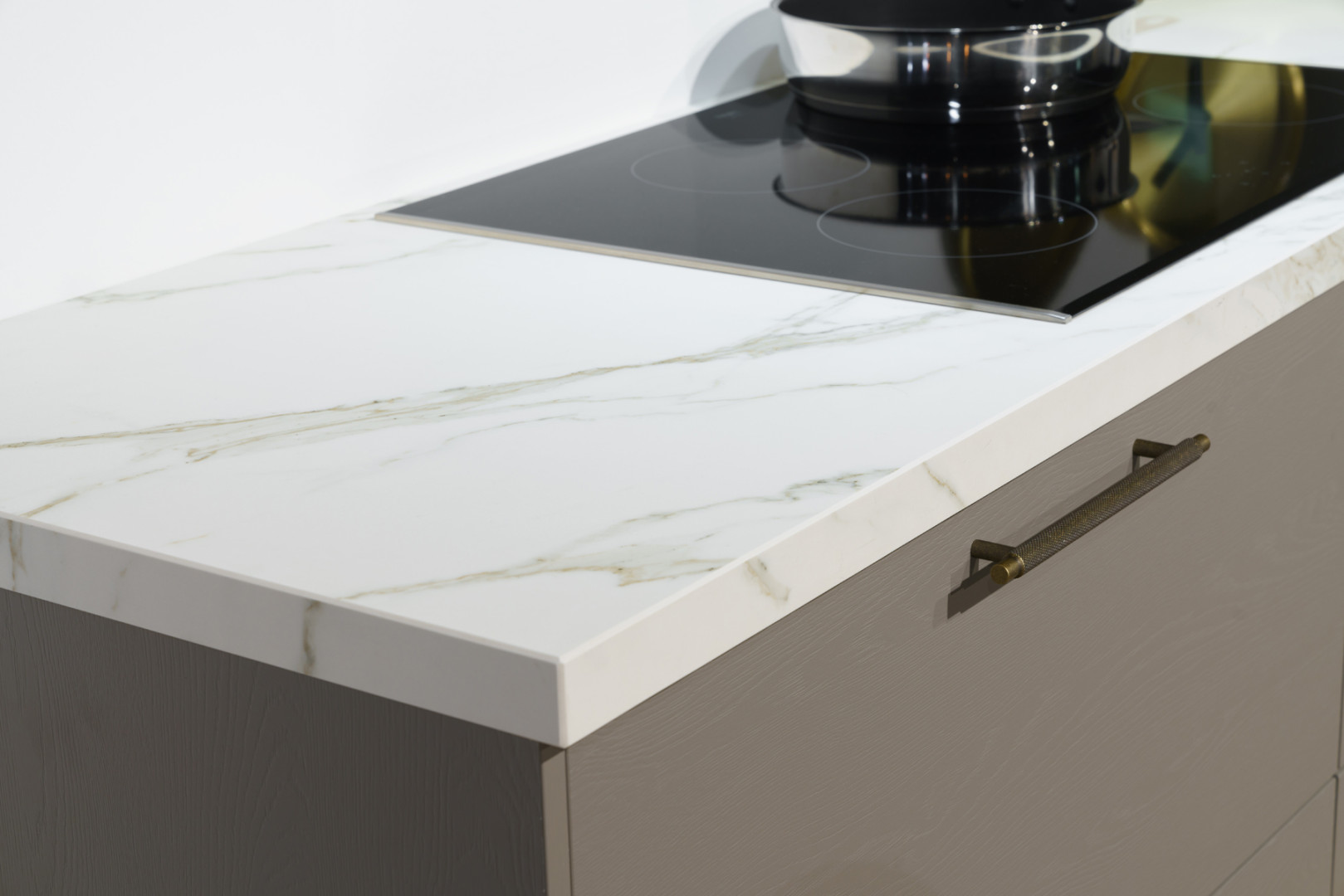 Werkblad in keramiekkleur Calacatta