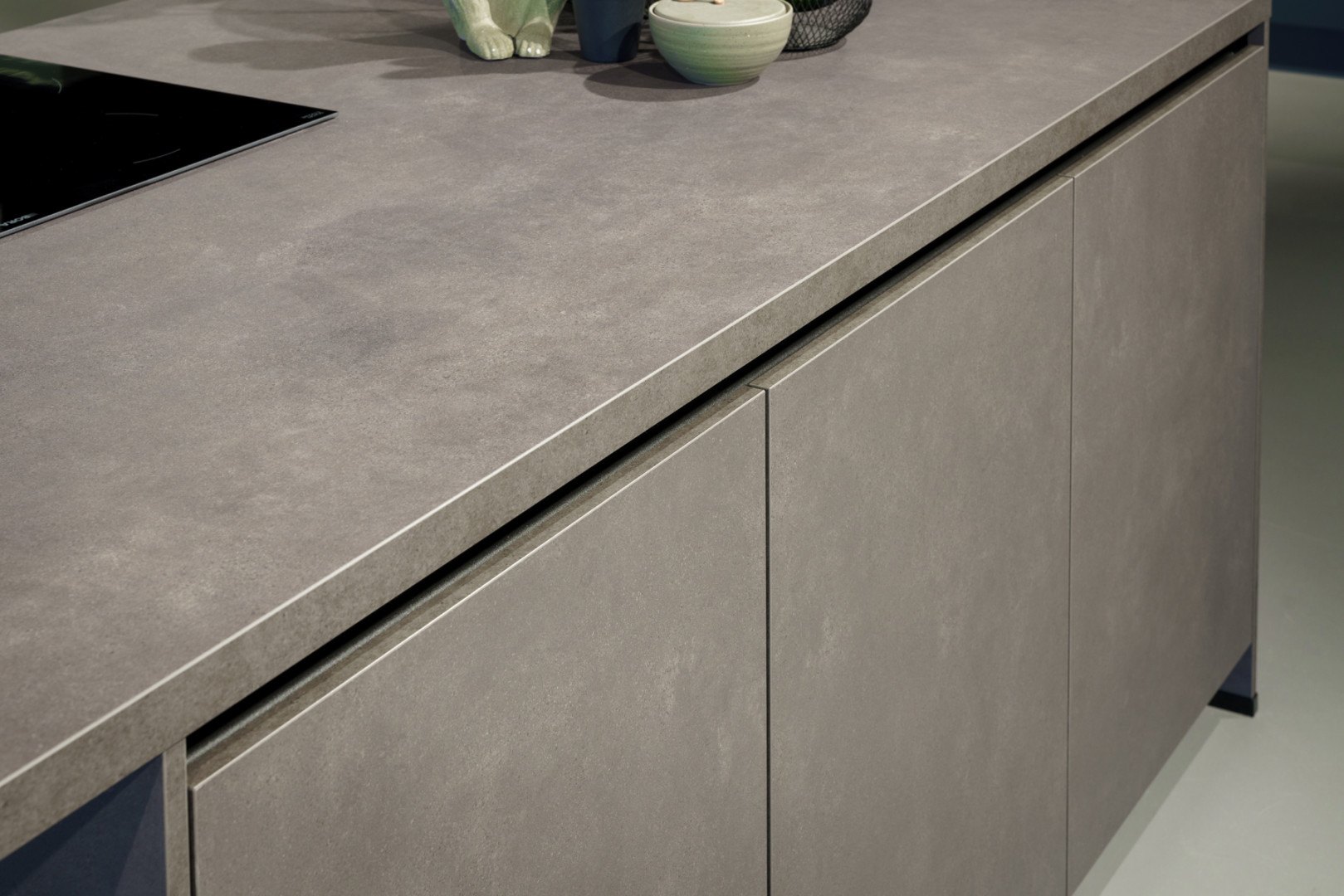 Kunststof keukenfronten in Decor Beton