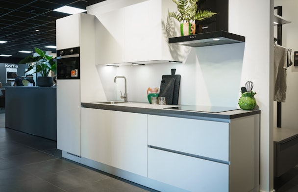 Alpin witte rechte keuken