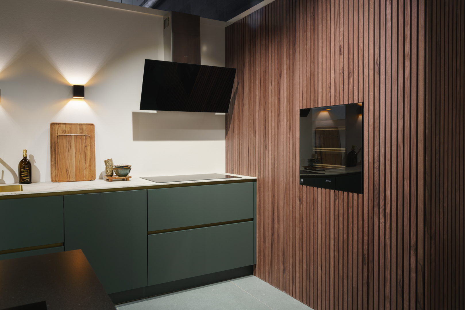 Easytouch laklaminaat fronten in de kleur mineraal groen
