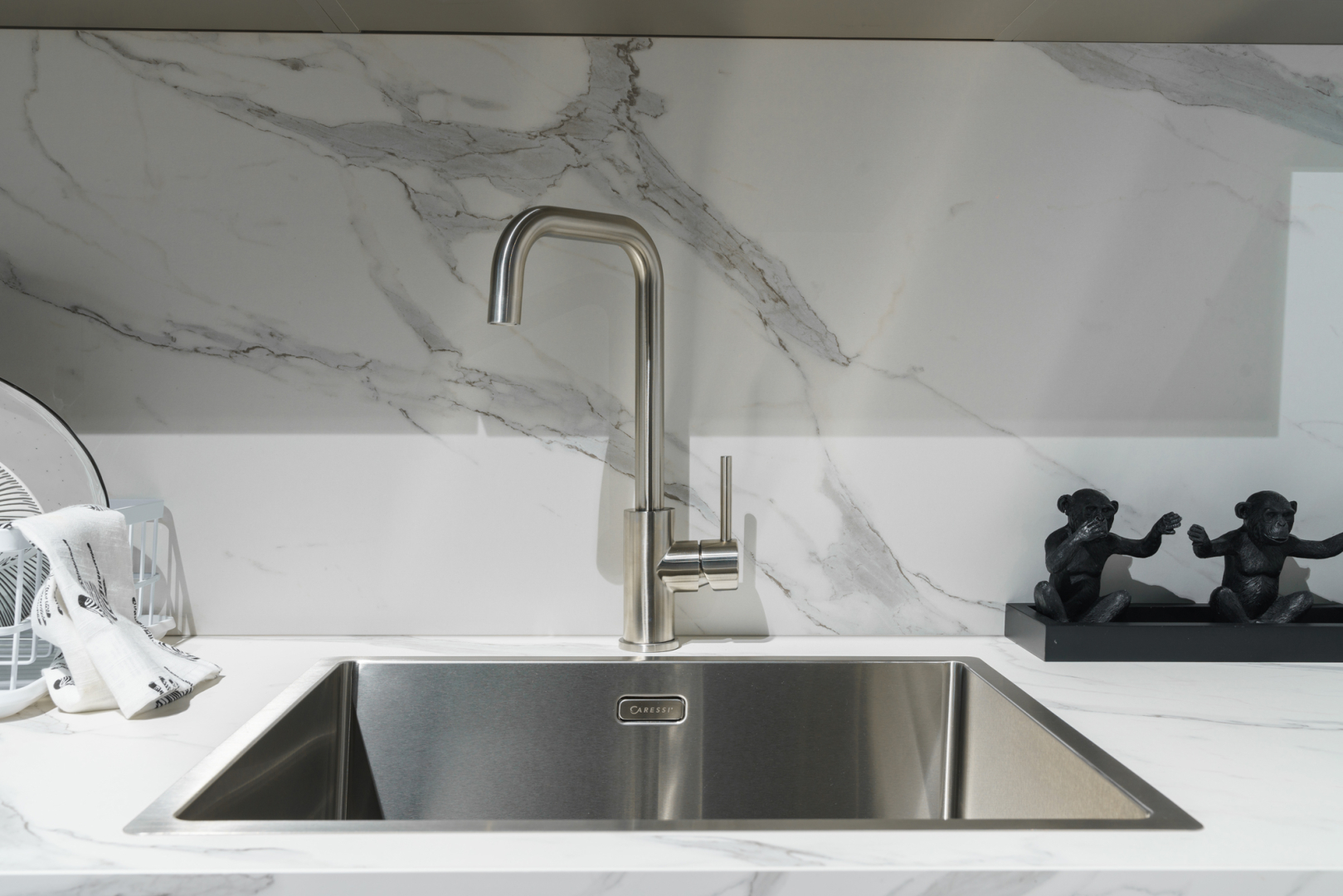 Caressi spoelbak en werkblad in marmer venato bianco