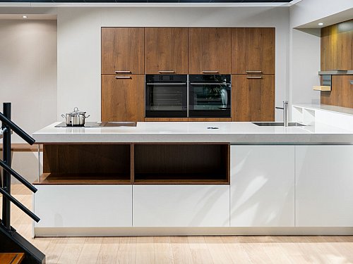 Atlanta Oud Eiken eilandkeuken