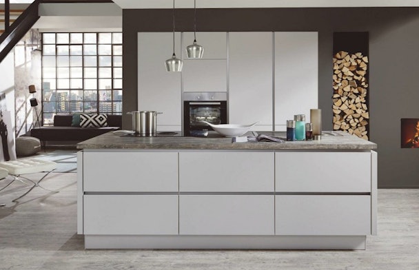 Fashion White Nobilia