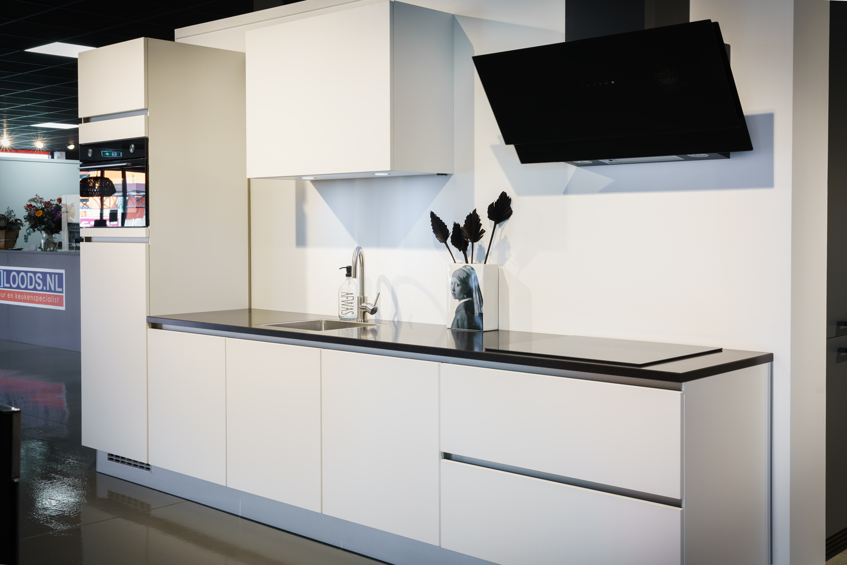 EasyTouch ultramat wit rechte keuken