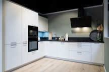 Luxe witte hoekkeuken