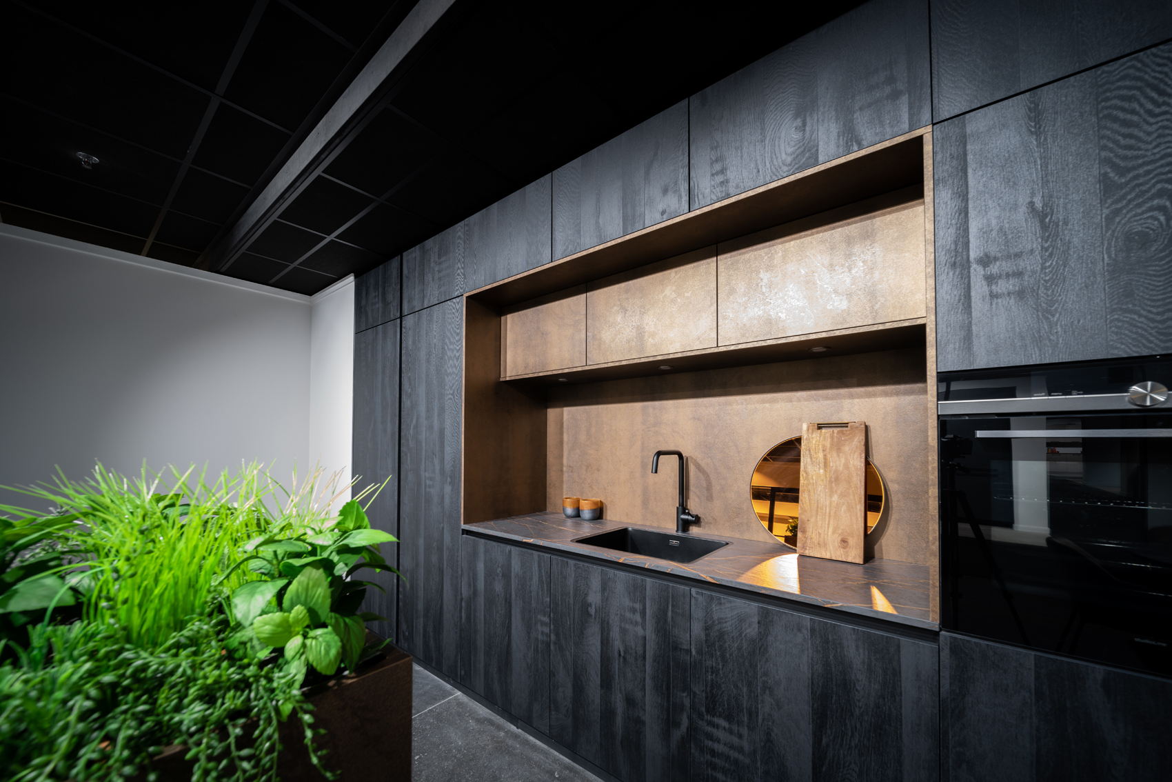 Melamine fronten in Galvano Portland / Nero Chalet