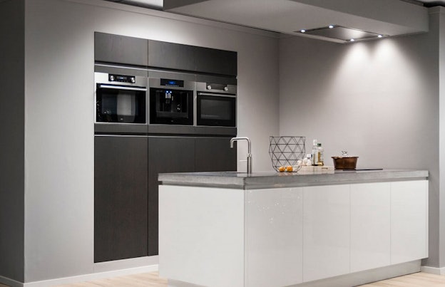 Beton witte eilandkeuken