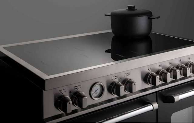 Bertazzoni introduceert Inductiefornuizen met Dynamic Power Logic