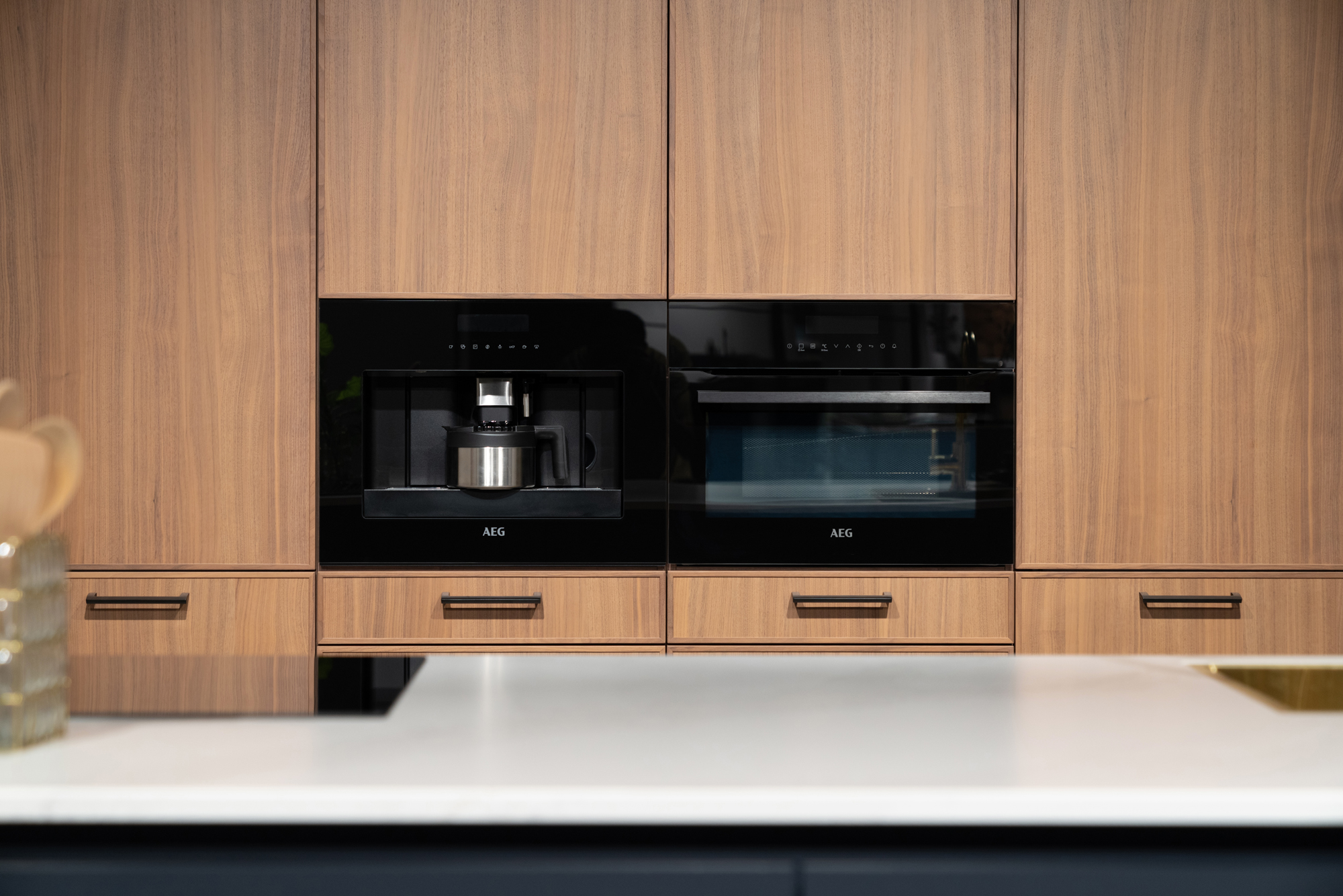 Waarom een inbouw koffieautomaat meer is dan luxe