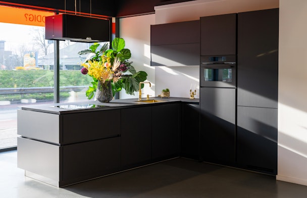 Easytouch grafiet zwarte eilandkeuken
