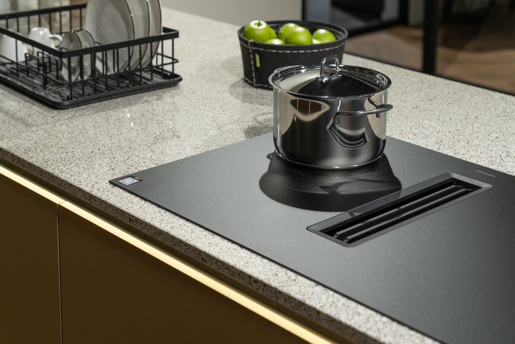 Miele inductiekookplaat met afzuiging