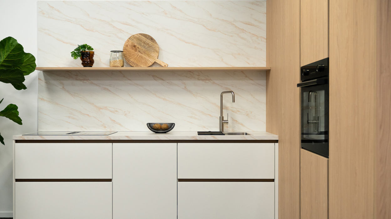 Hoe kies je de juiste wandplank voor jouw keuken?