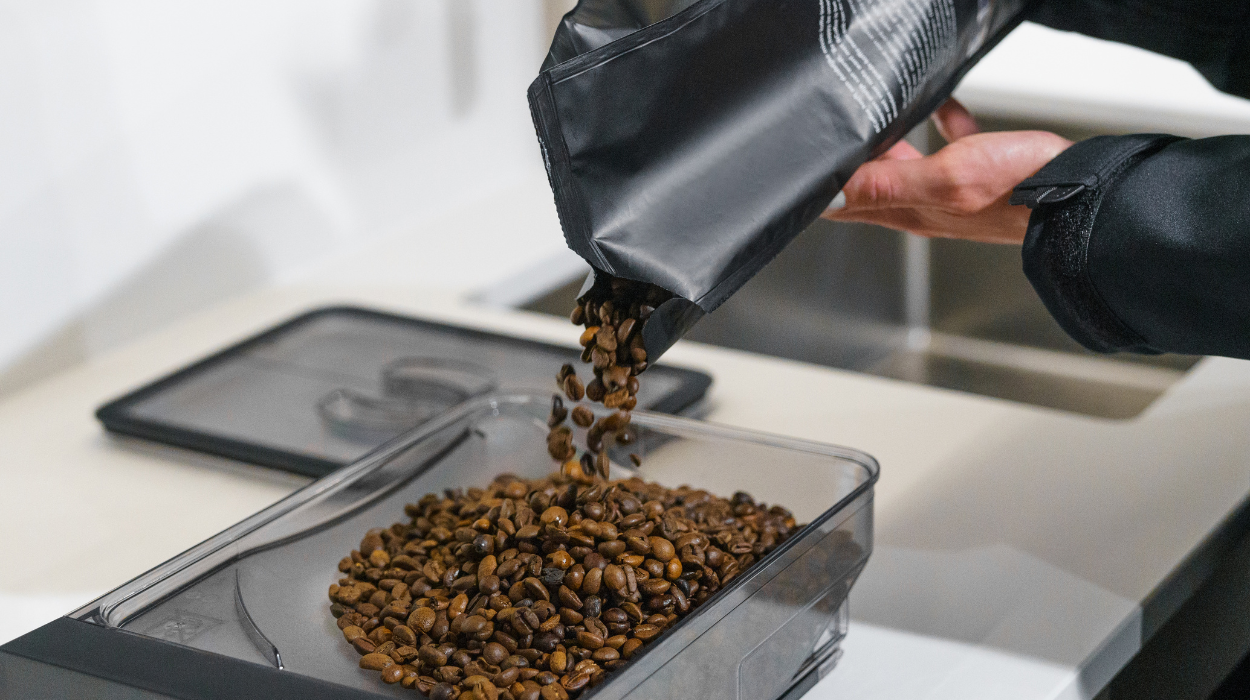 Hoeveel gram bonen heb je nodig per kopje koffie?