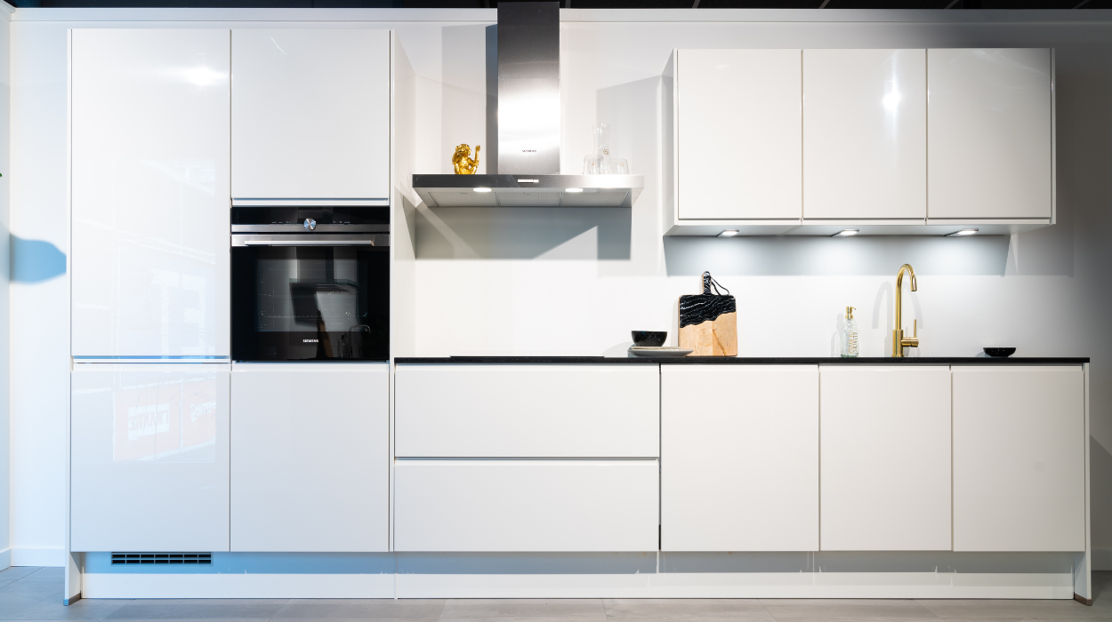 Hoogglans keuken Keukenloods Zaandam
