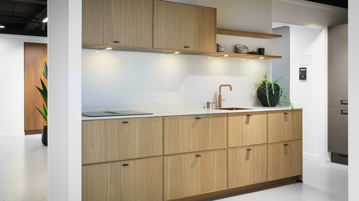 Keuken met houten fronten Keukenloods
