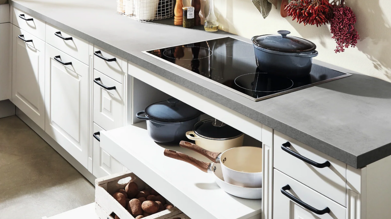 Grepen en greeplijsten in de keuken