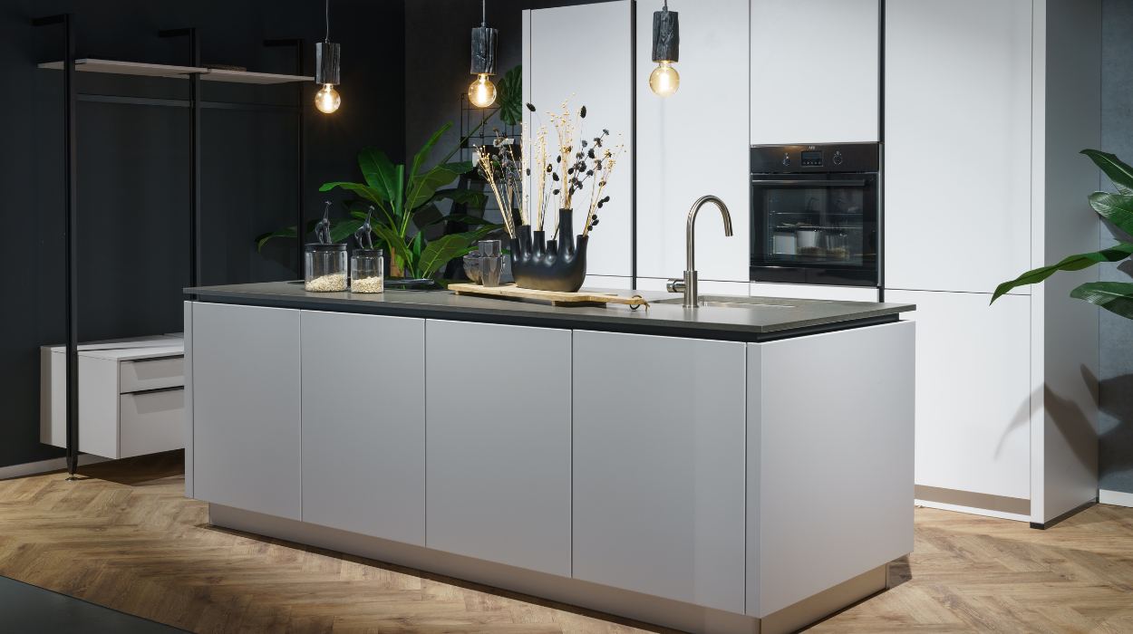 Showroomkeuken Keukenloods Nederweert