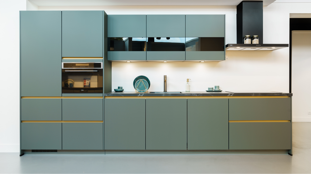 matte keuken groen