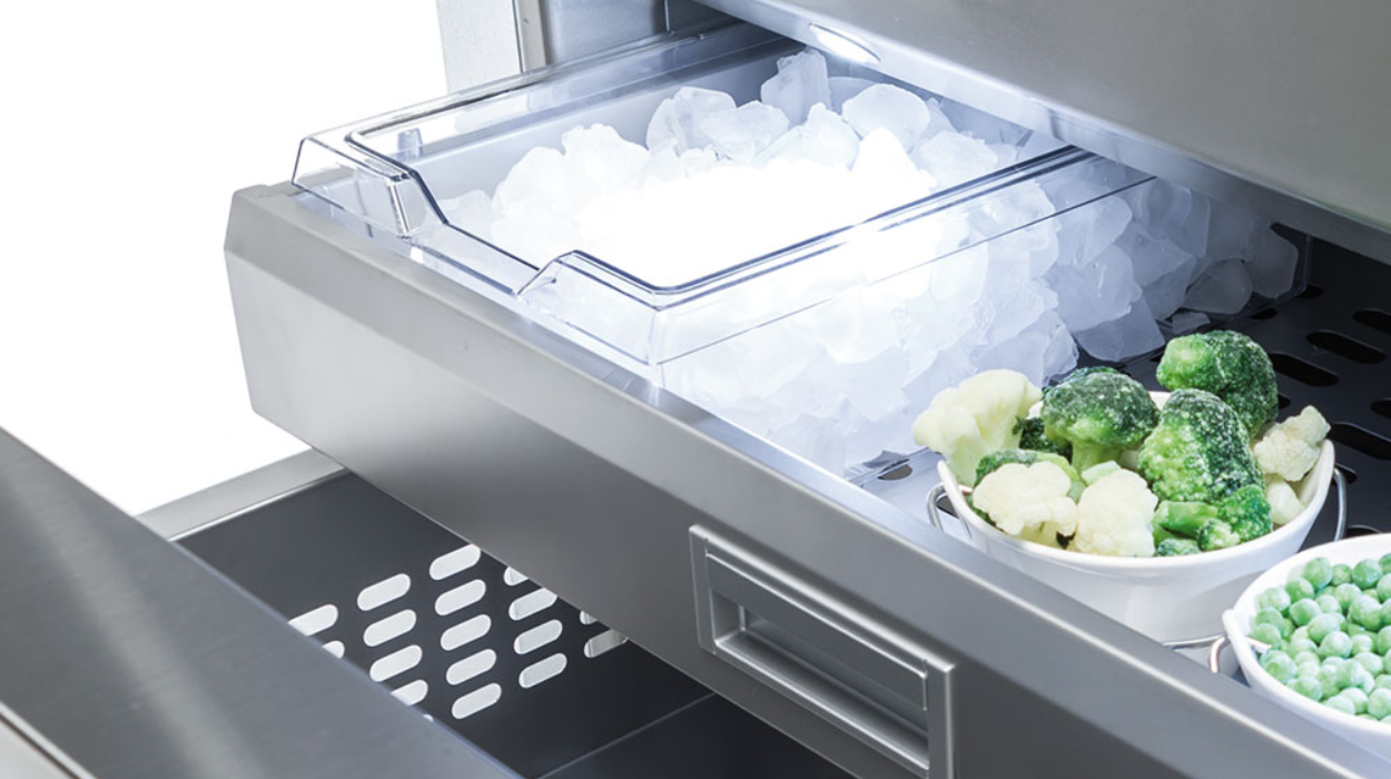 Fhiaba Ice maker