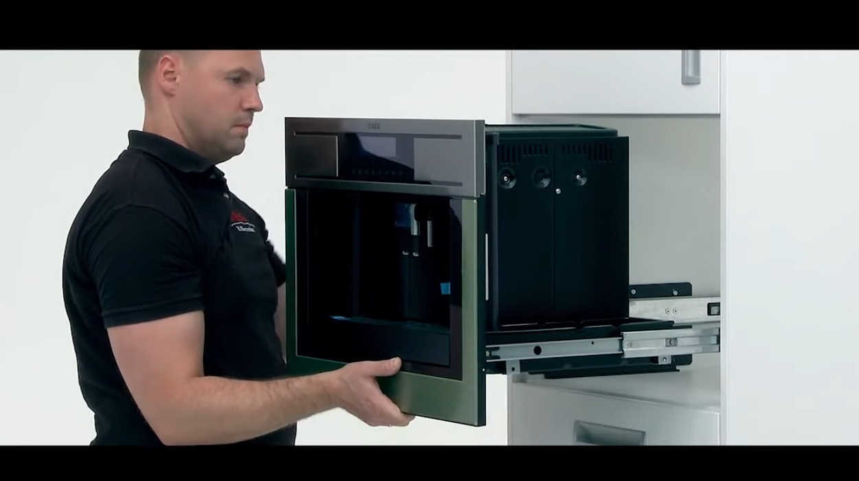 Plaats zelf jouw heerlijke nieuwe AEG inbouw koffiemachine