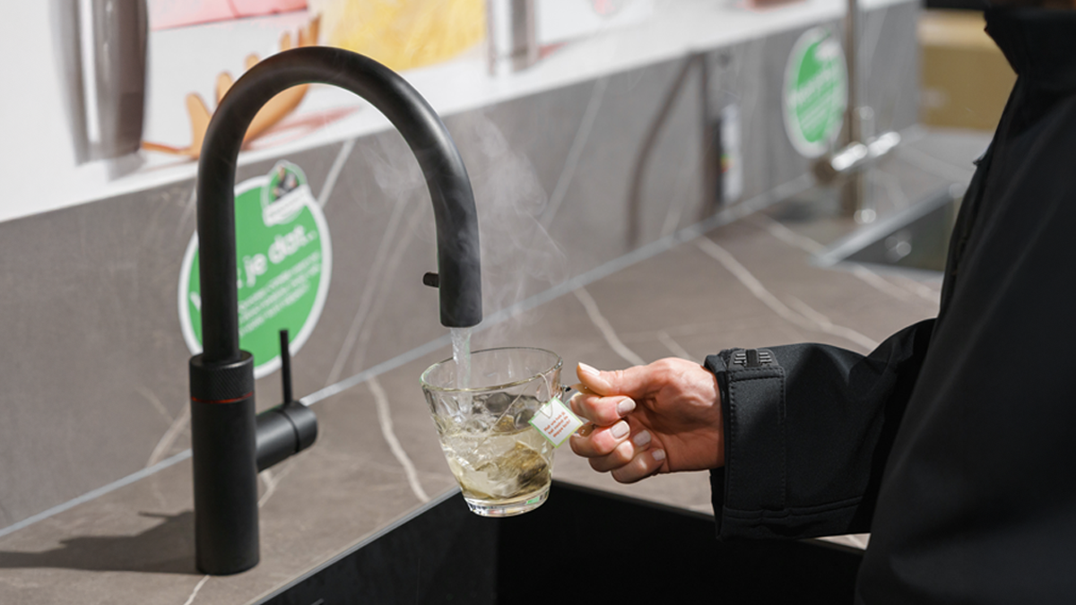 Waterkoker of Quooker: Wat is de beste keuze voor jouw huishouden?