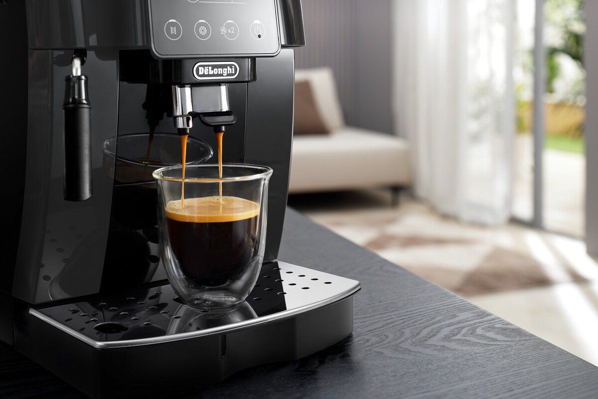 DeLonghi koffiemachine vrijstaand ECAM22022GB afbeelding 4