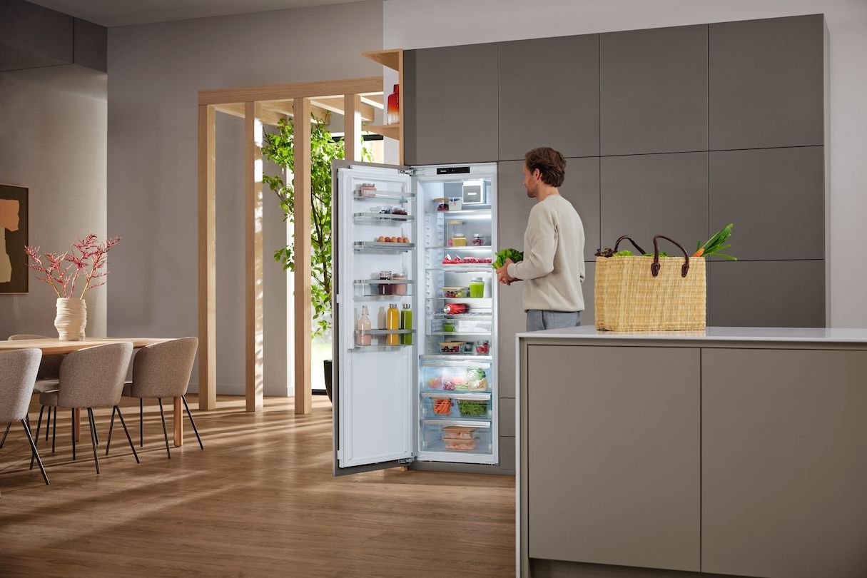K 7797 C R MIELE afbeelding 2